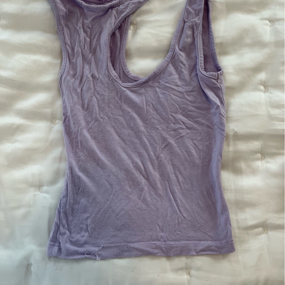 Emma & Sam shoulder cut out tank top